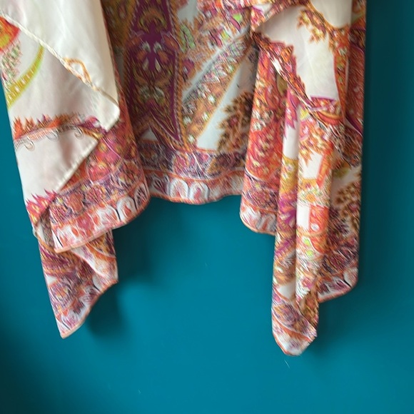 Colorful Paisley Sleeveless pareo - Picture 3 of 4